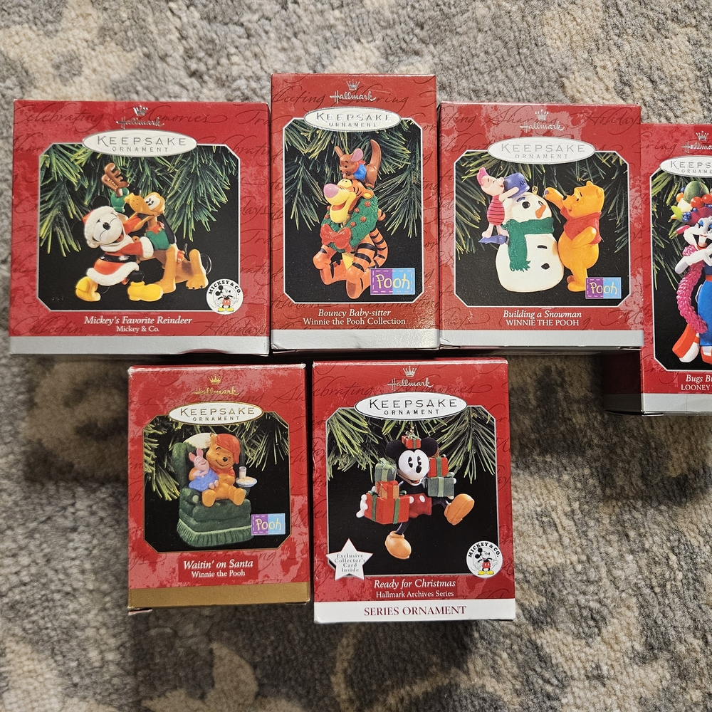 Hallmark Keepsake Disney Ornament Set